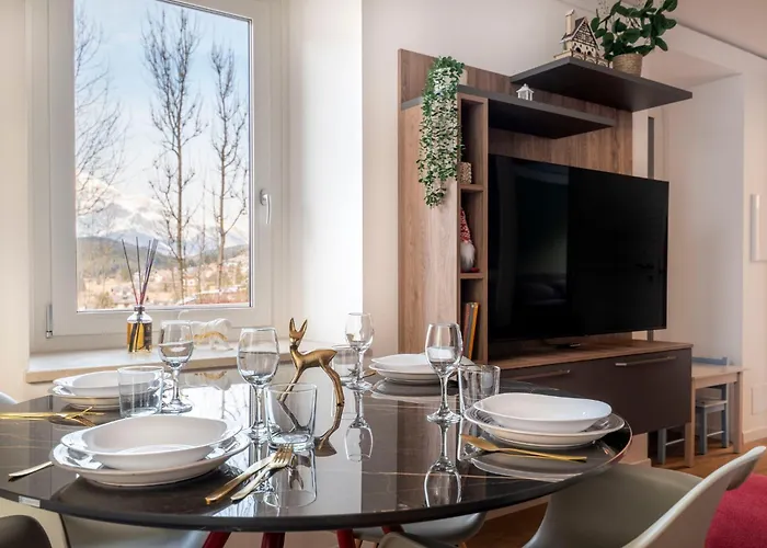 Guesthost - Dolomite Elegance - Chic Flat In San Vito Di Cadore Termine di Cadore